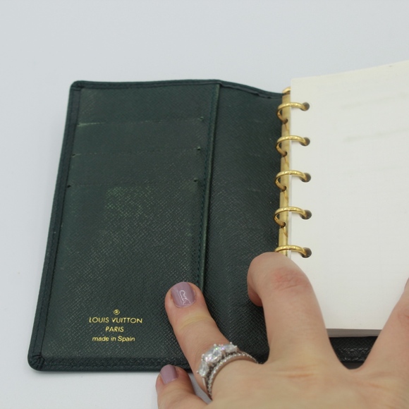 More photos of LV Taiga Leather PM Agenda - Picture 4 of 6